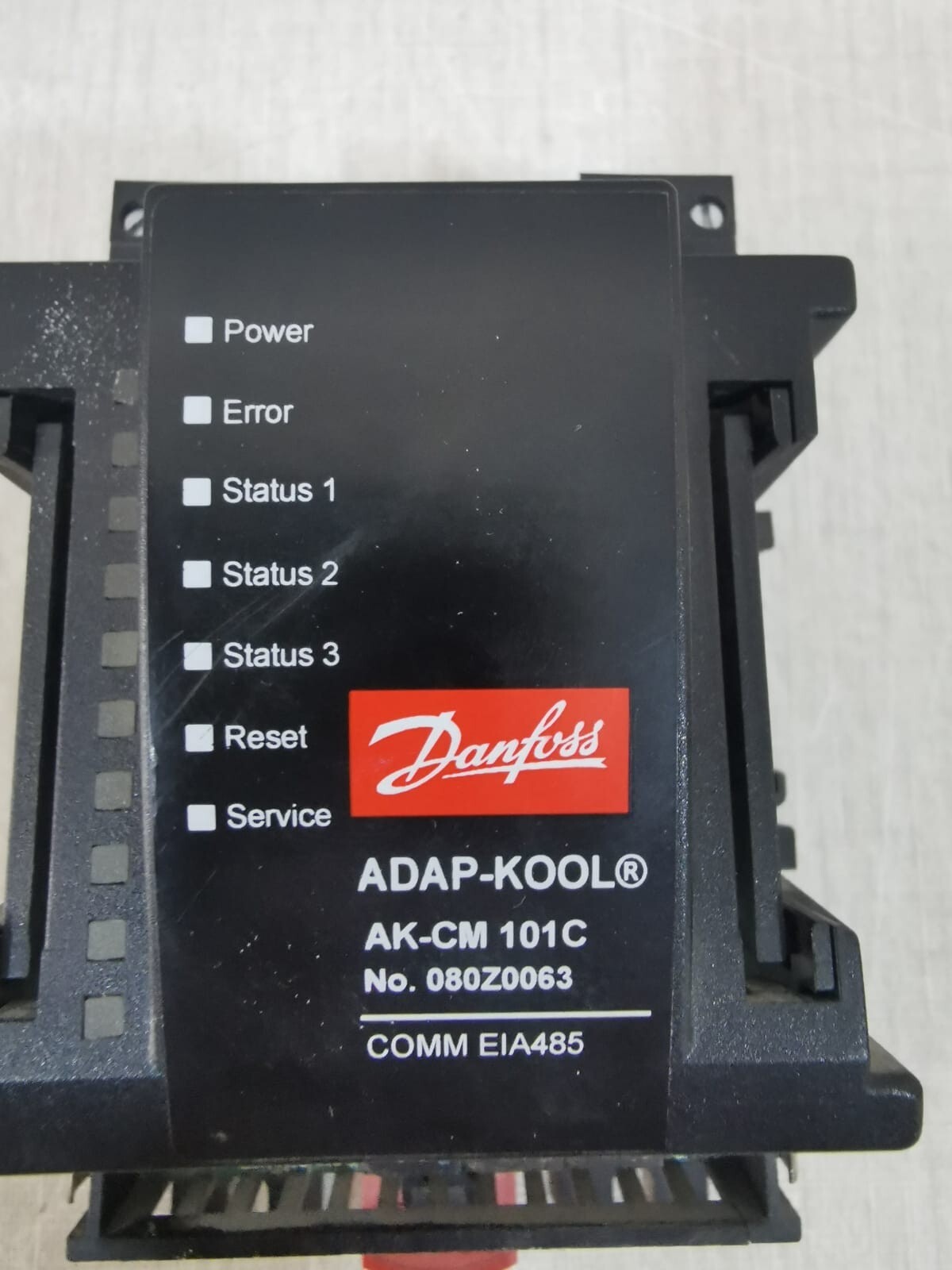 Danfoss AK-CM 101C Danfoss ADAP-KOOL AK-CM 101C COMM EIA485 / 080Z0063 2