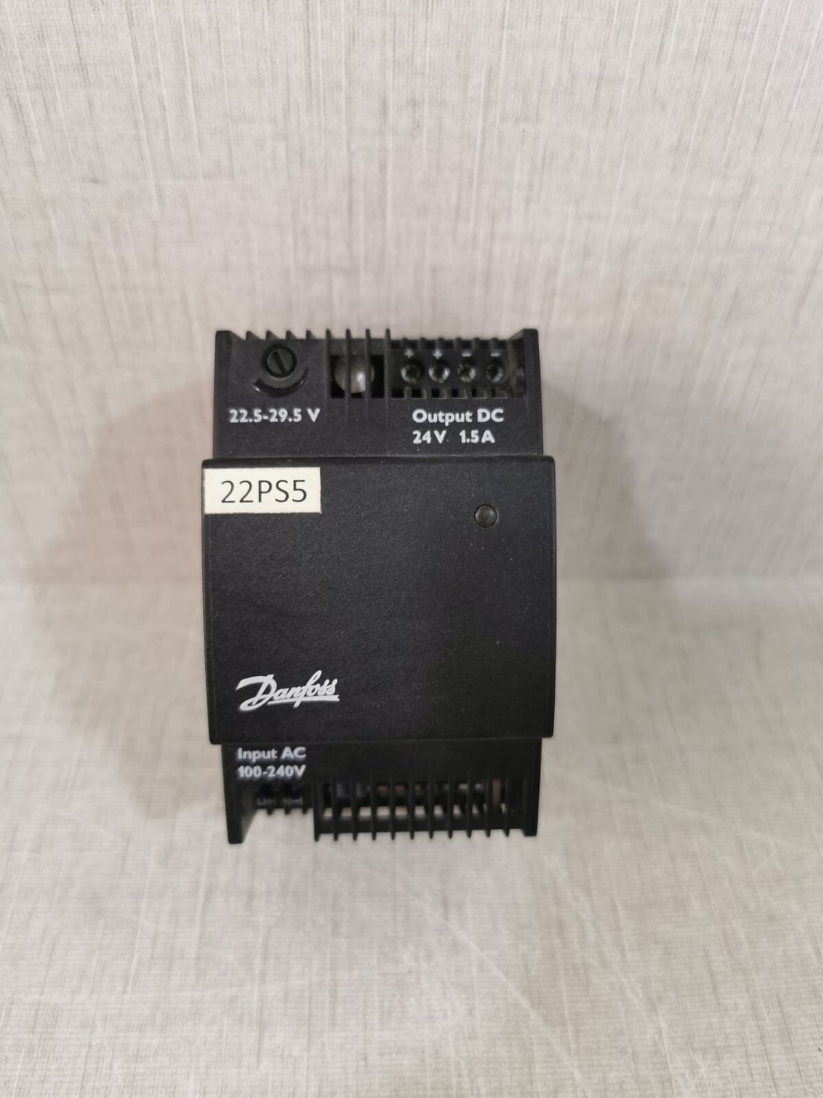Danfoss AK-PS 150 Danfoss AK-PS 150 Power Supply 080Z0054 100-240VAC 7