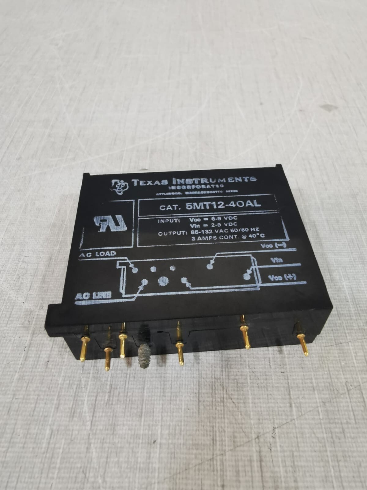 Texas Instruments 5MT12-40AL 5MT12-40AL Texas Instruments CAT Output Module 85-132VAC 4