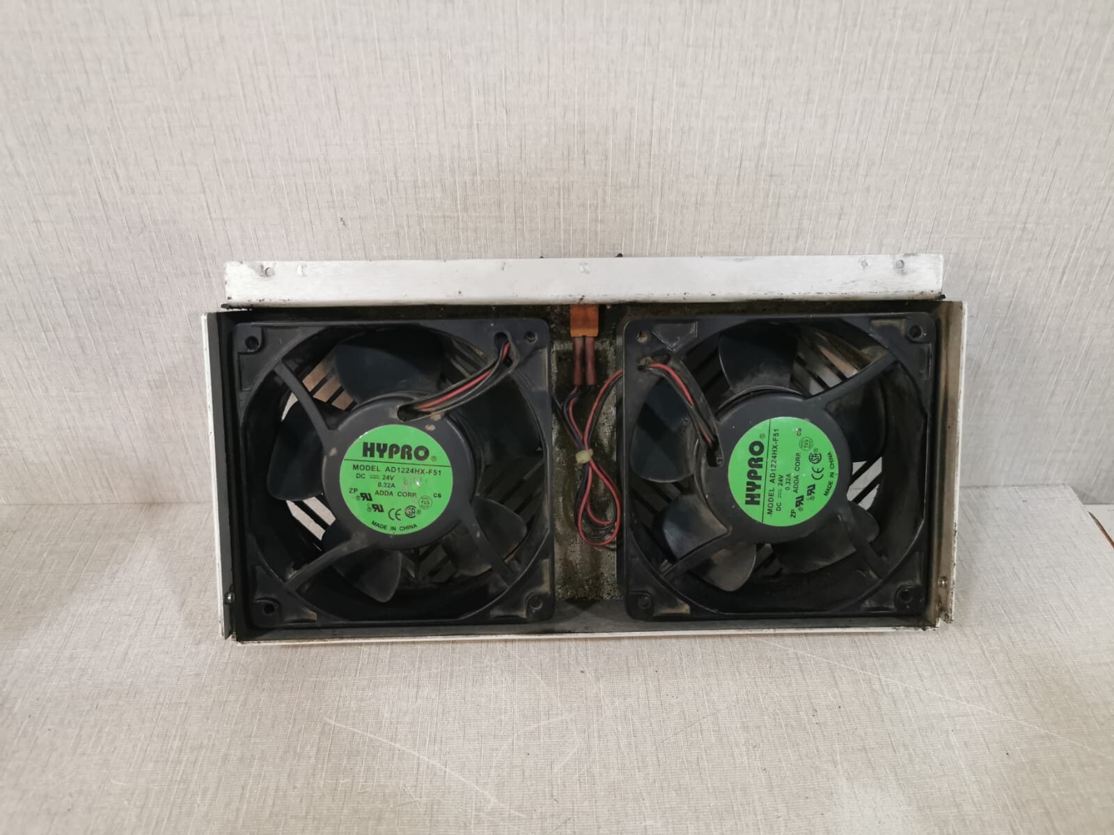 ADDA Corp. Hypro AD1224HX-F51 24V 0.32A Brushless Server Fan