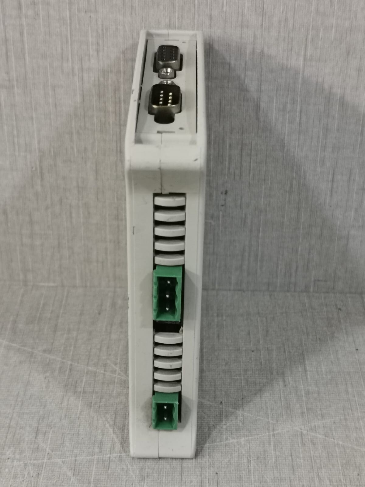 ADF WEB HD67551 ADF Web HD67551 CANopen /Profibus Slave -Converter 100 6