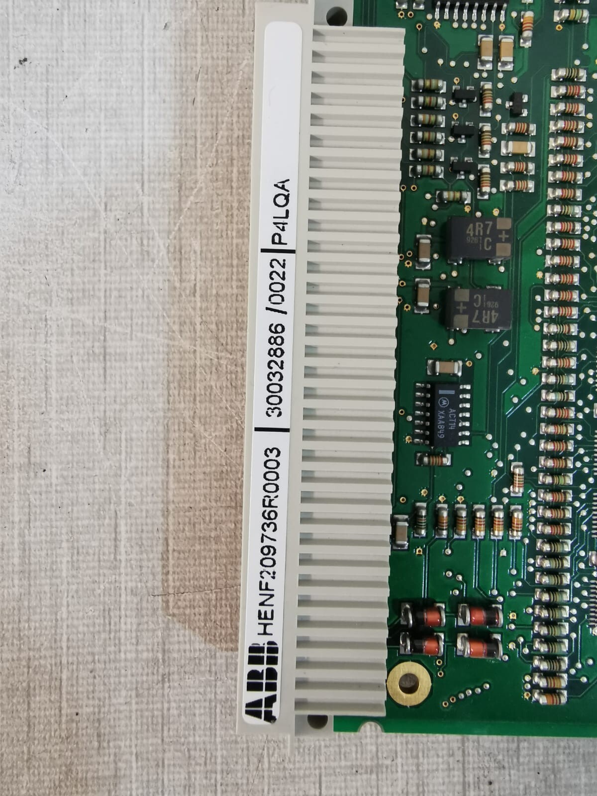 ABB HENF209736R0003 ABB DSP P4LQ Control card HENF209736R0003 / HENF436961P106 3