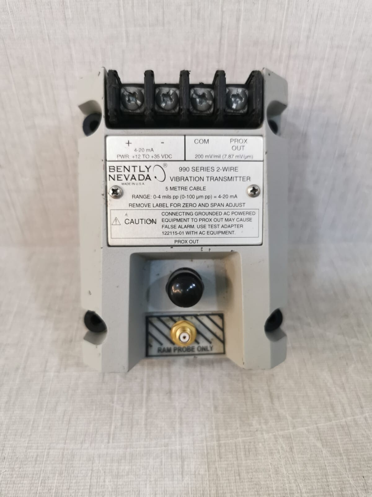 Bently nevada 990 SERIES 2-WIRE vibration transmitter 990-04-50-02-01
