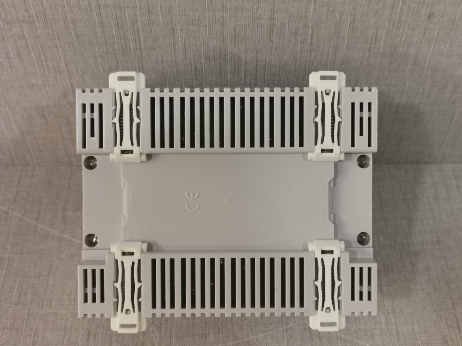 BTICINO F416U1 BTicino F416U1 Universal Dimmer 1000 VA SCS 10