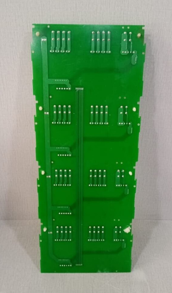 Dynalite MJ 28-06-07 240-364-04 Dynalite MJ 28-06-07 240-364-04 DMC-BASEBOARD-RACK4-04 2