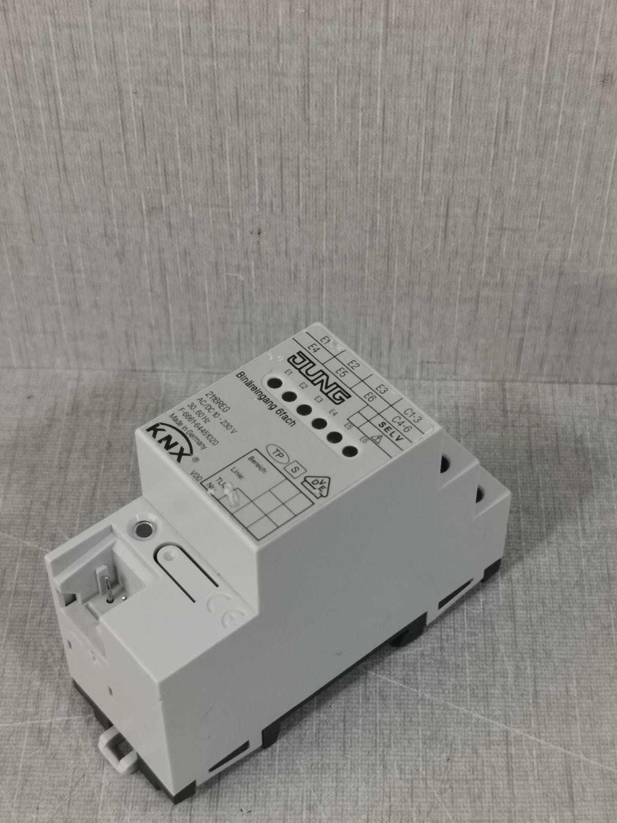 Jung 2116REG Jung 2116REG KNX Binary Input 6x 2