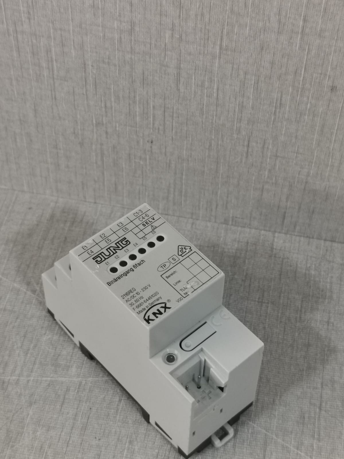Jung 2116REG Jung 2116REG KNX Binary Input 6x 6