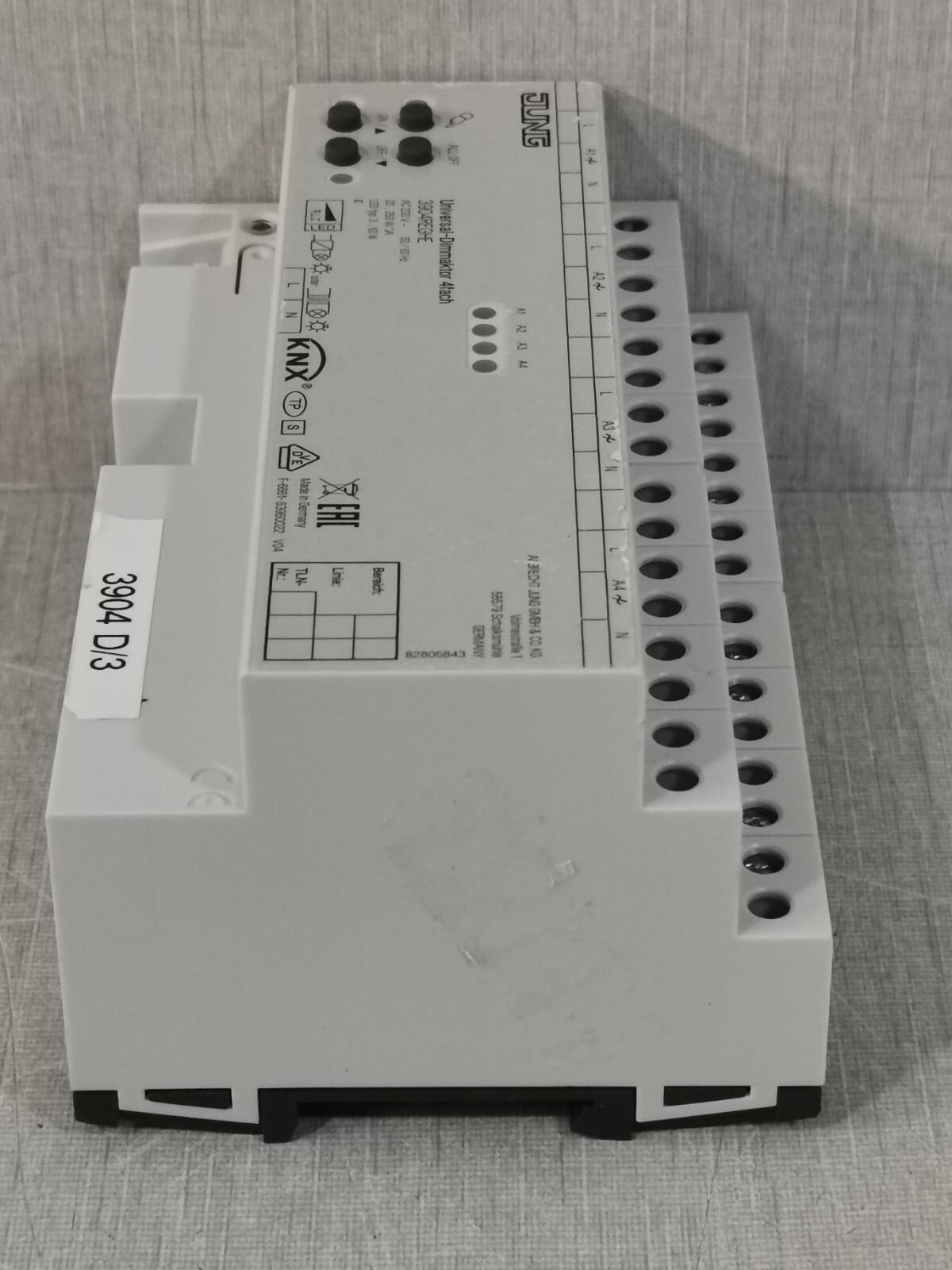 JUNG 3904 REGHE JUNG 3904REGHE UNIVERSAL-DIMMING ACTUATOR 4 -GANG 5