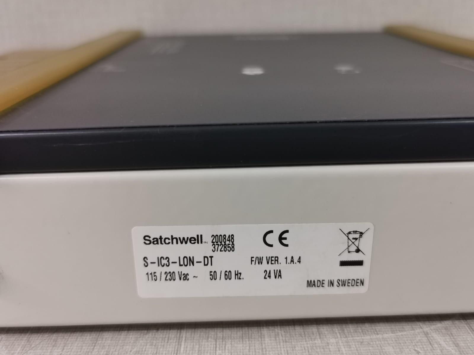 Schneider Electric IC3-LON-DT SATCHWELL SCHNEIDER IC3-LON-DT /115-230 VAC 7