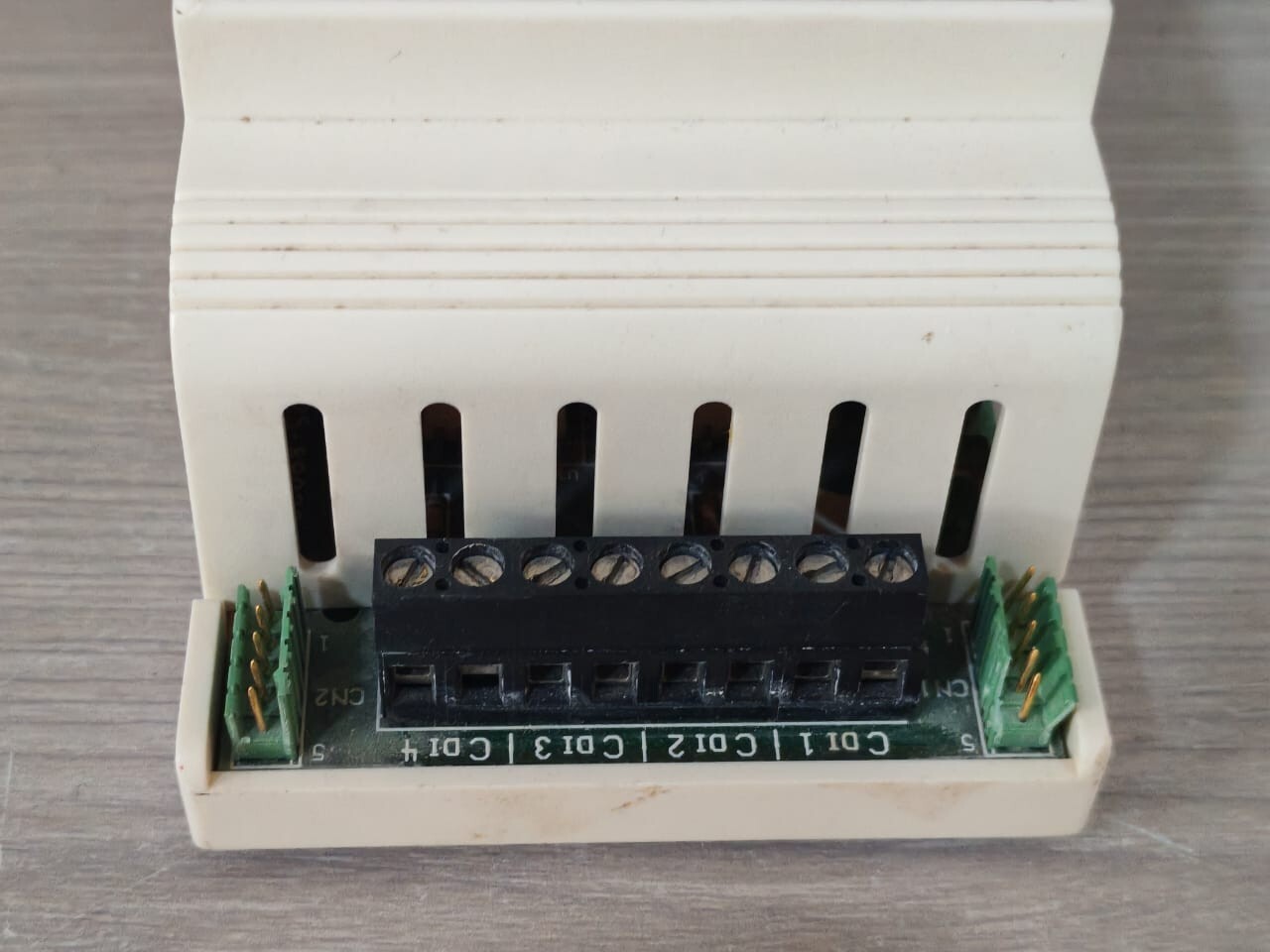 Johnson Controls XP91D04-000C Johnson Controls LP-XP91D04-000C - Dextension Module - 4 Binary Inputs - 4 5