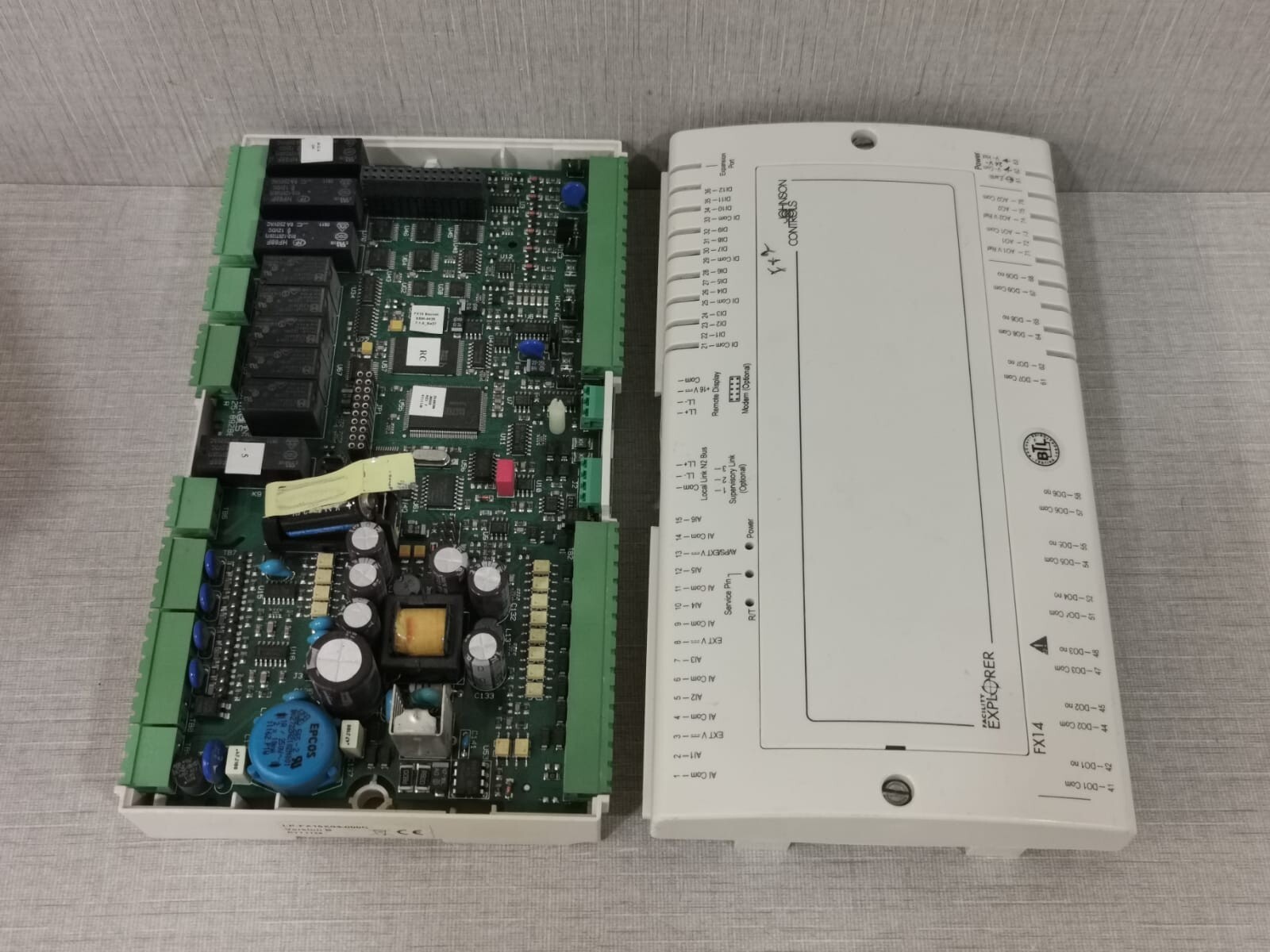 Johnson Controls LP-FX16X04-000C Johnson Controls FX14 LP-FX16X04-000C / LPFX16X04000C Controller Ver.B 2