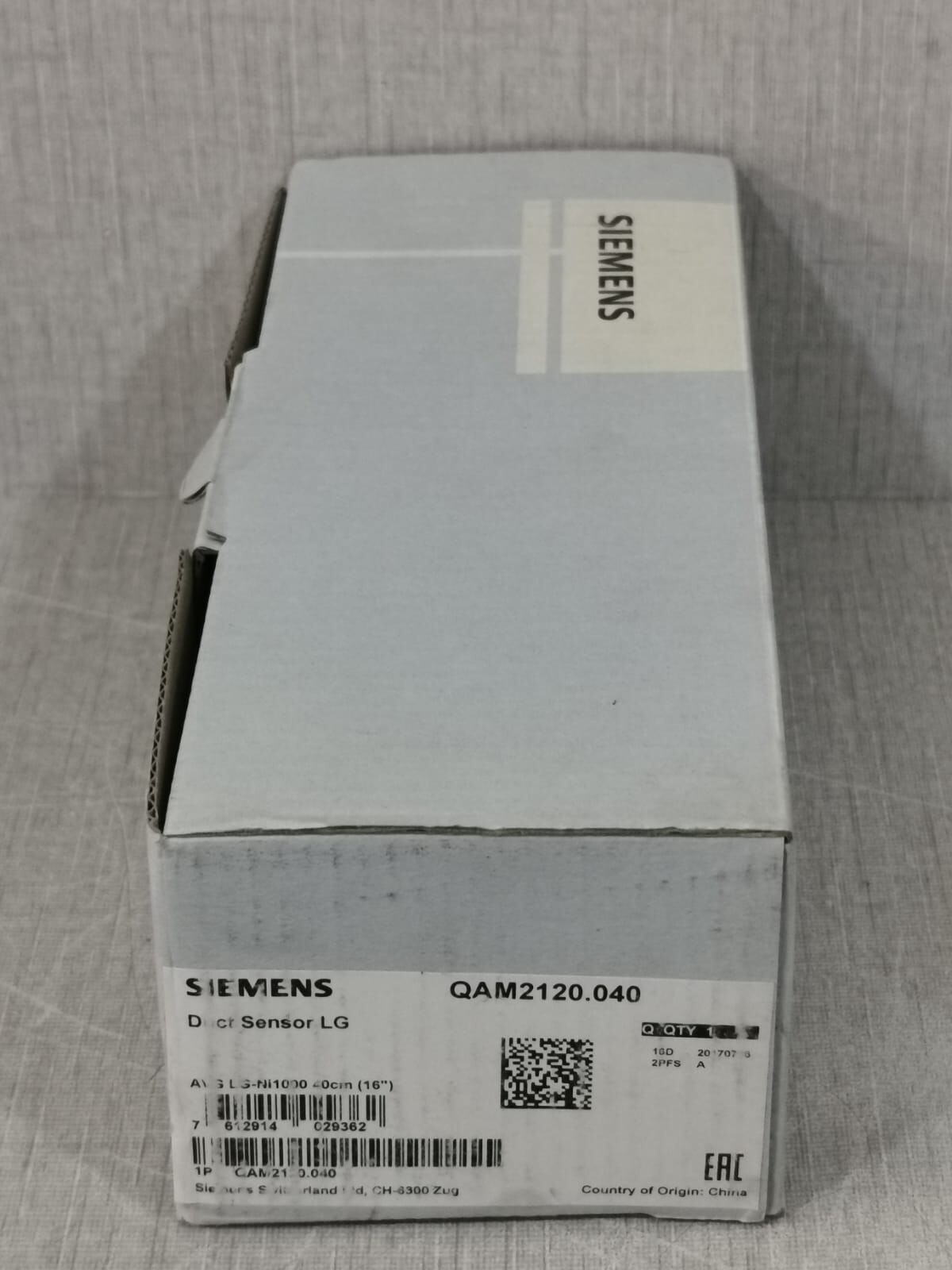 Siemens QAM2120.040 SIEMENS QAM2120.040 Duct Sensor LG - WITH FILTHY BOX 7