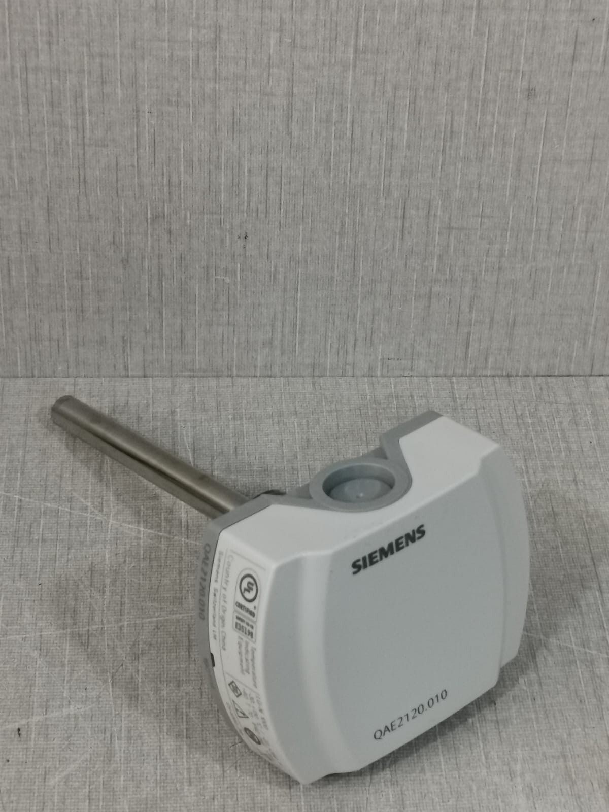 Siemens QAE2120.010 Siemens QAE2120.010 Immersion Temperature Sensor - WITH FILTHY BOX 4