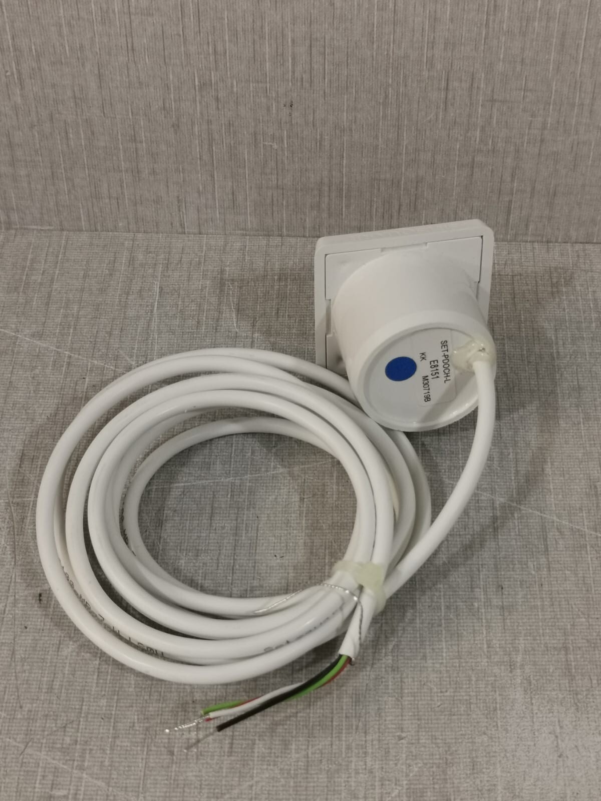 SET SQUARE SET-PDOCH-L E8151 SET SQUARE SET-PDOCH-L E8151 SENSOR 4