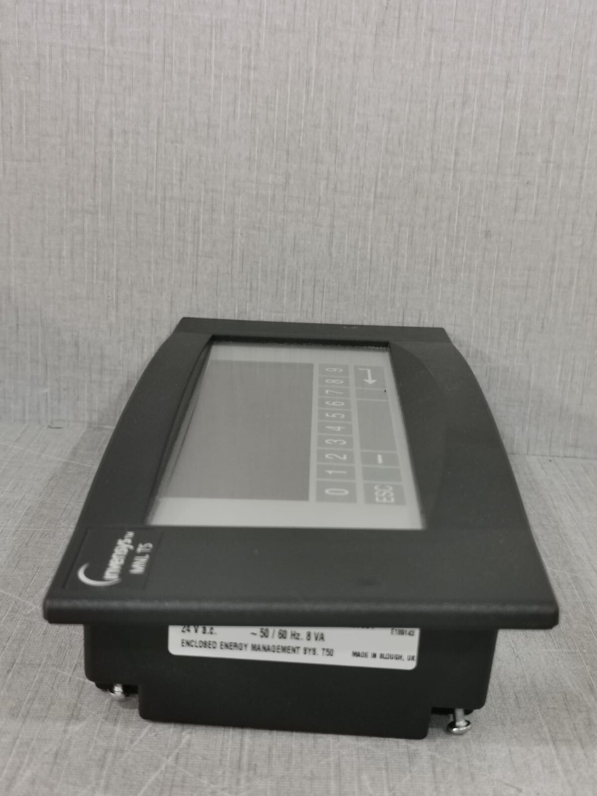 Invensys TSP-100 INVENSYS MNL-TSP-100 TOUCH SCREEN-PANEL MOUNTING 7
