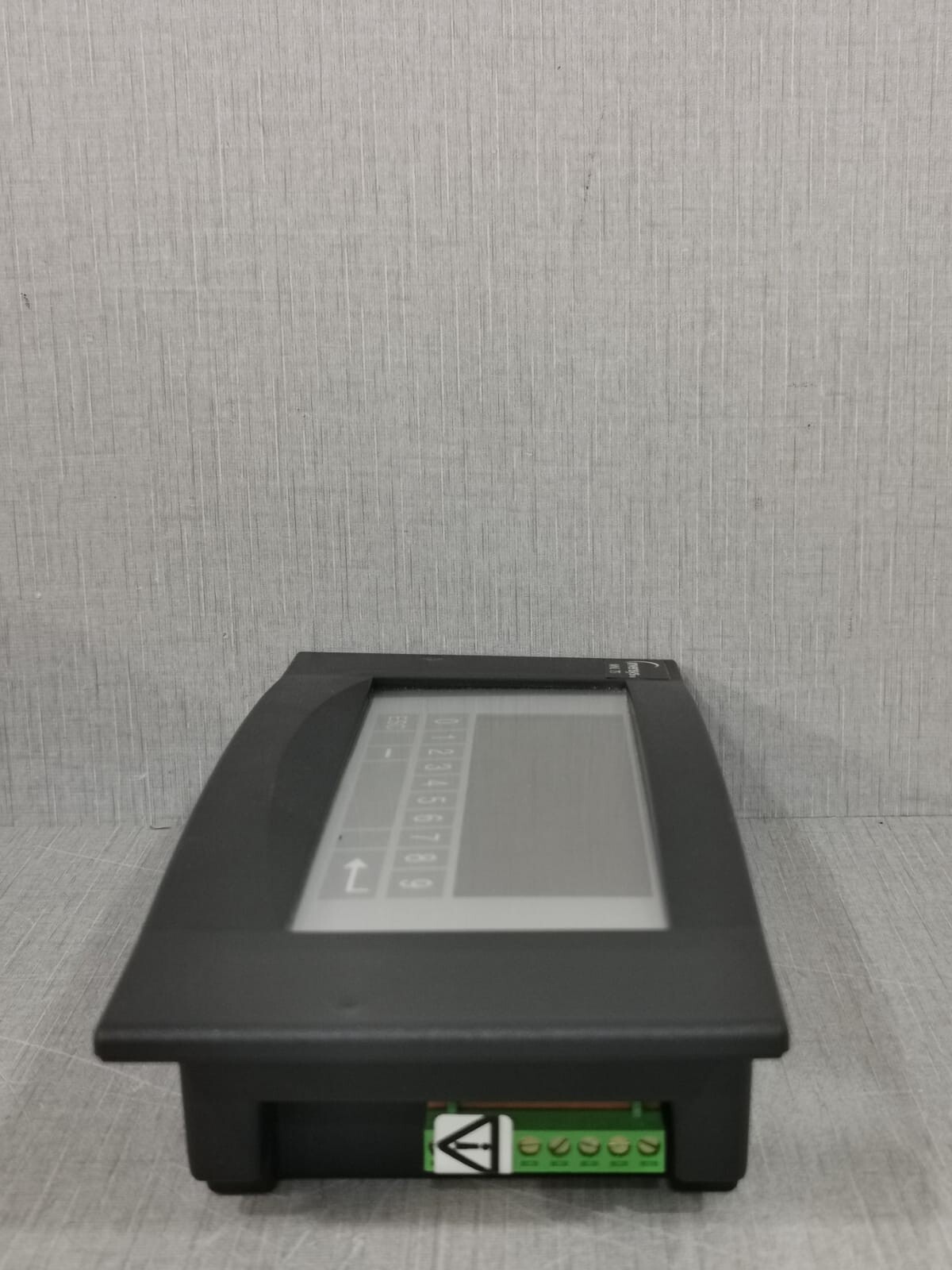 Invensys TSP-100 INVENSYS MNL-TSP-100 TOUCH SCREEN-PANEL MOUNTING 9