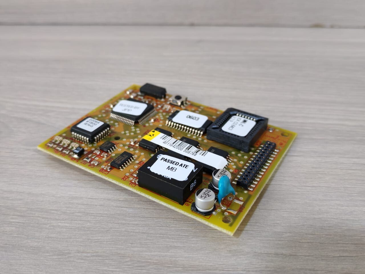 Satchwell MNL-C Satchwell MNL-C Micronet Lonworks Card for Controllers Ver 2.9 10