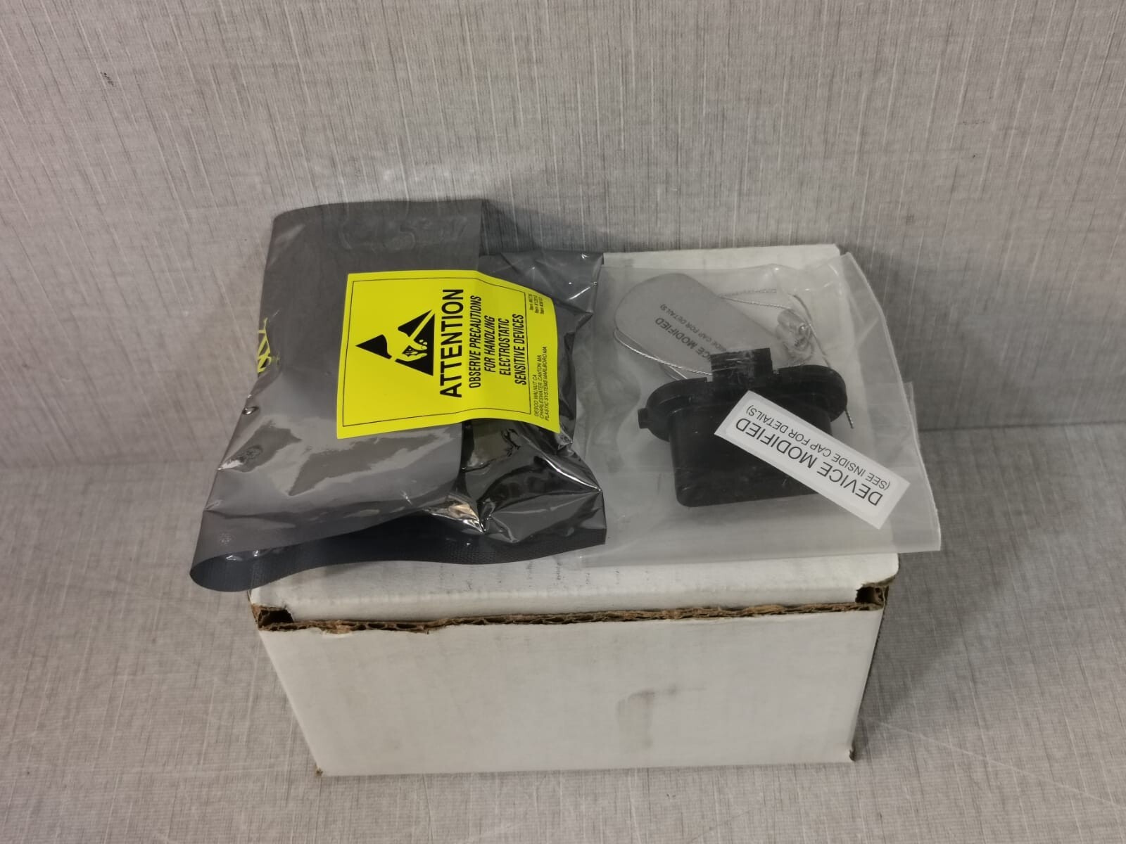 Honeywell HNWG50049849-004 Honeywell HART HNWG50049849-004 Temperature Transmitter DE 2