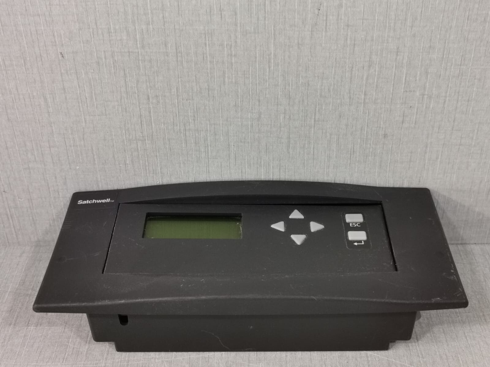 Satchwell LCDP-100 SATCHWELL MN-LCDP-100 Management Controller 2