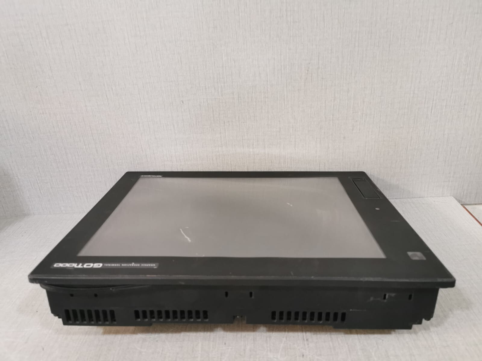 Mitsubishi Electric GOT1000-GT15-QBUS/GT1685MSTBA Mitsubishi GOT1000-GT15-QBUS/GT1685MSTBA Graphic Operation Panel 4