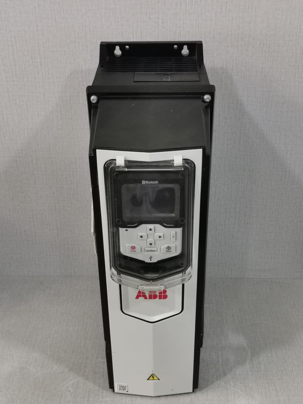ABB ACS880-01-07A2-3 ACS880-01-07A2-3 ABB Frequency Converter 2