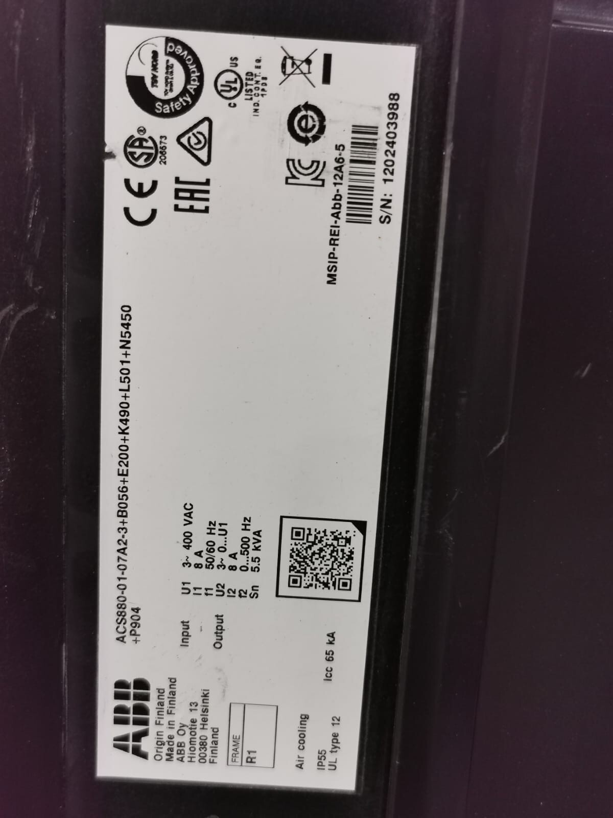 ABB ACS880-01-07A2-3 ACS880-01-07A2-3 ABB Frequency Converter 8