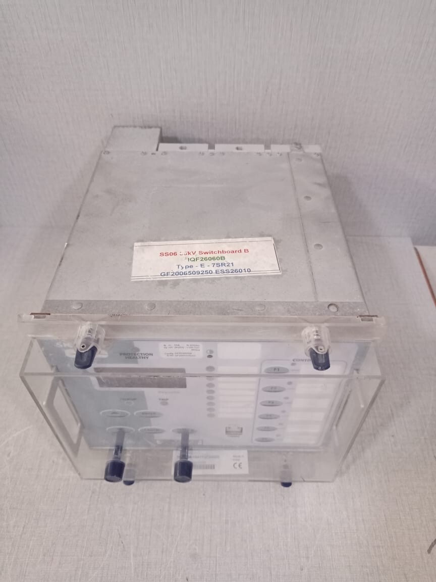 Siemens 7SR2104-1NA77-0CA0/DD Siemens Argus 7SR2104-1NA77-0CA0/DD Protection Healthy Relay 8