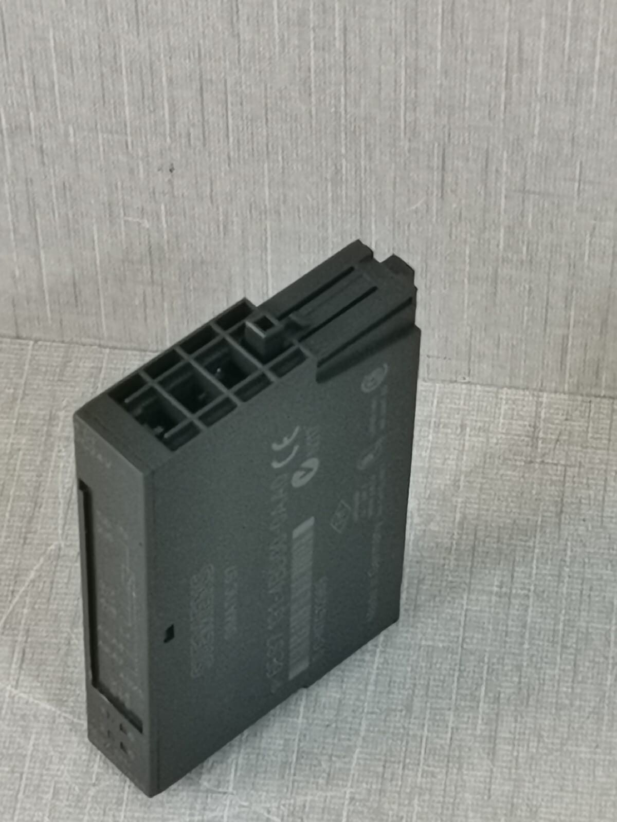 Siemens 6ES7131-4BD00-0AA0 Siemens 6ES7131-4BD00-0AA0 Simatic S7 Module 8