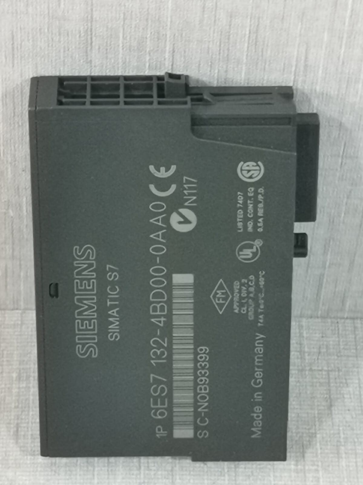 Siemens 6ES7132-4BD00-0AA0 Siemens 6ES7132-4BD00-0AA0 Simatic S7 Module 3