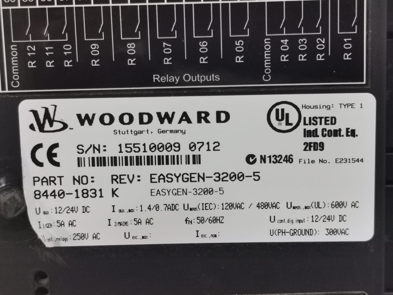 Woodward EASYGEN 3200-5 PN 8440-1831 WOODWARD EASYGEN 3200-5 P/N: 8440-1831 REV. K 8