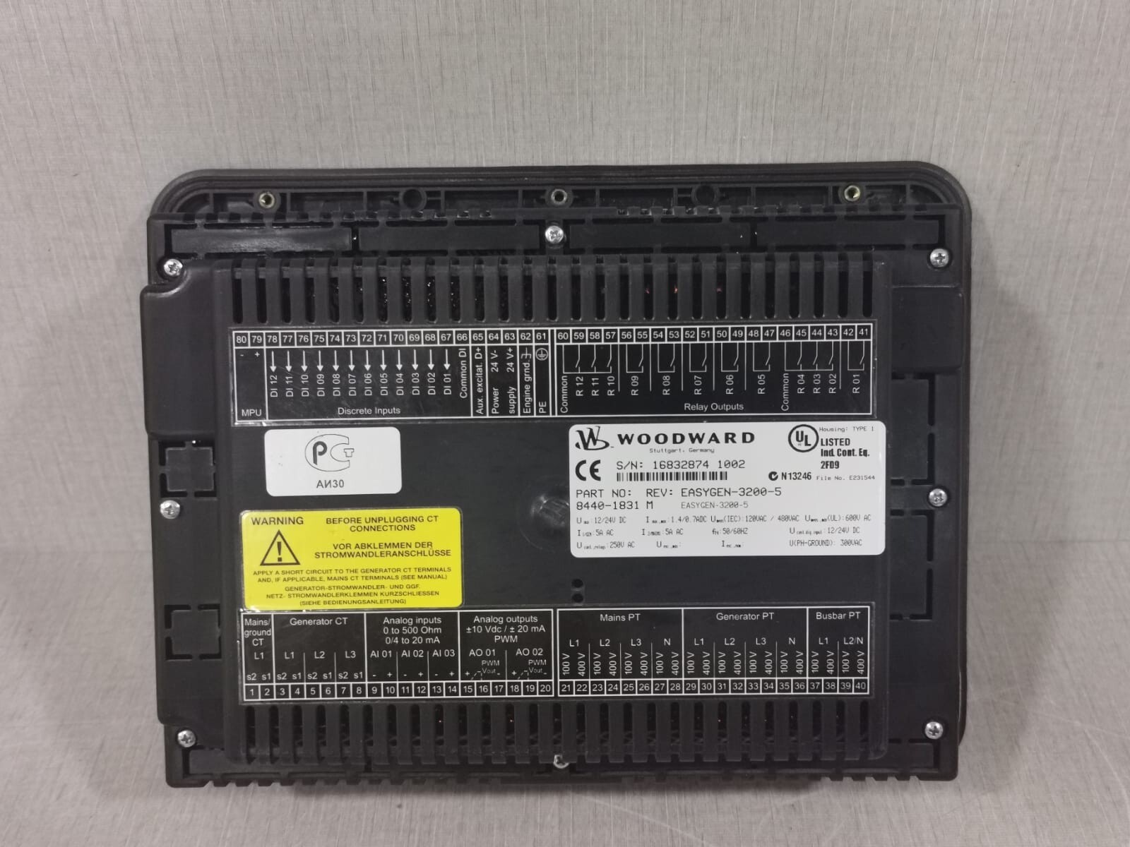 Woodward EASYGEN 3200-5 P/N 8440-1831 WOODWARD EASYGEN 3200-5 P/n:8440-1831 REV. M 9