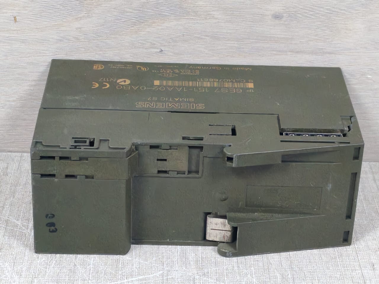 Siemens S 6ES7 151-1AA02-0AB0 SIEMENS SIMATIC S7 ET 200S 6ES7 151-1AA02-0AB0 INTERFACE MODULE 10