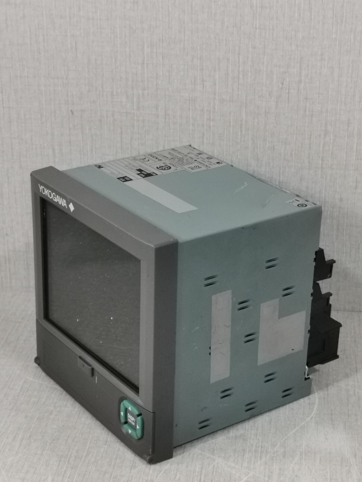 Yokogawa FX1006-4-3-L YOKOGAWA N200 FX1006-4-3-L Paperless Recorder 100-240VAC 7