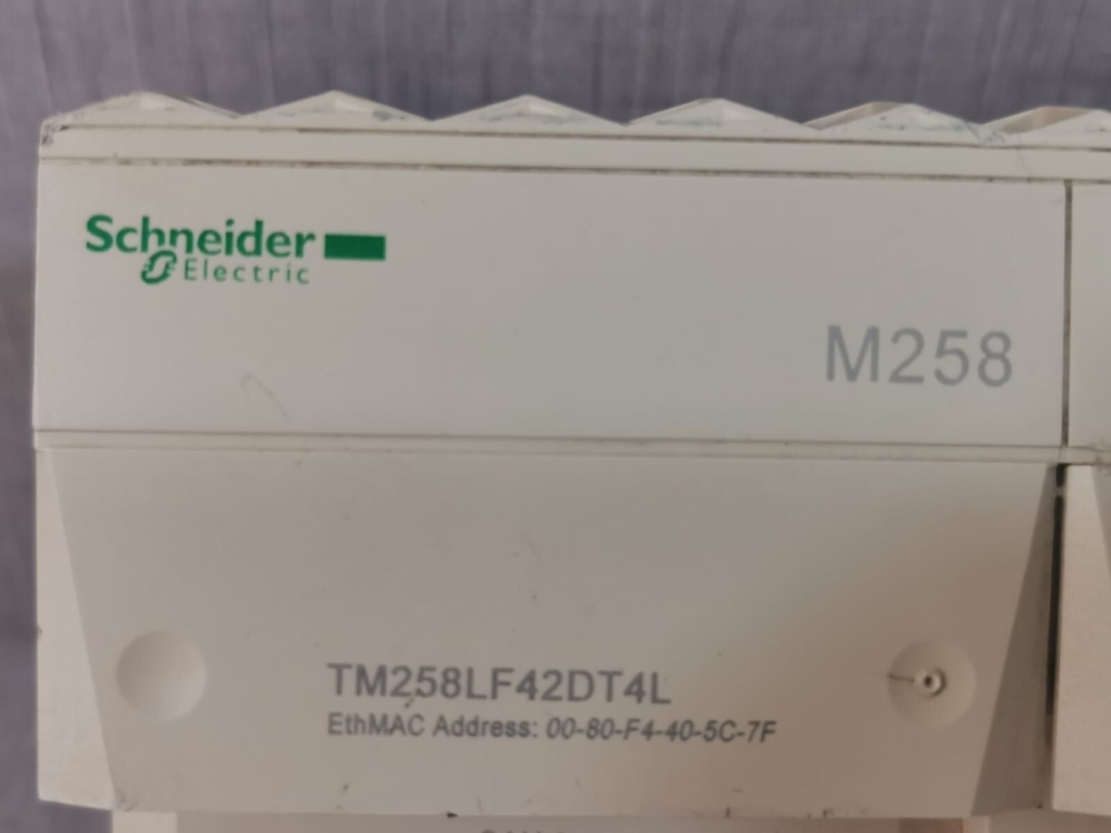 Schneider Electric M258 Schneider Electric Modicon TM258LF42DT4L | M258 2