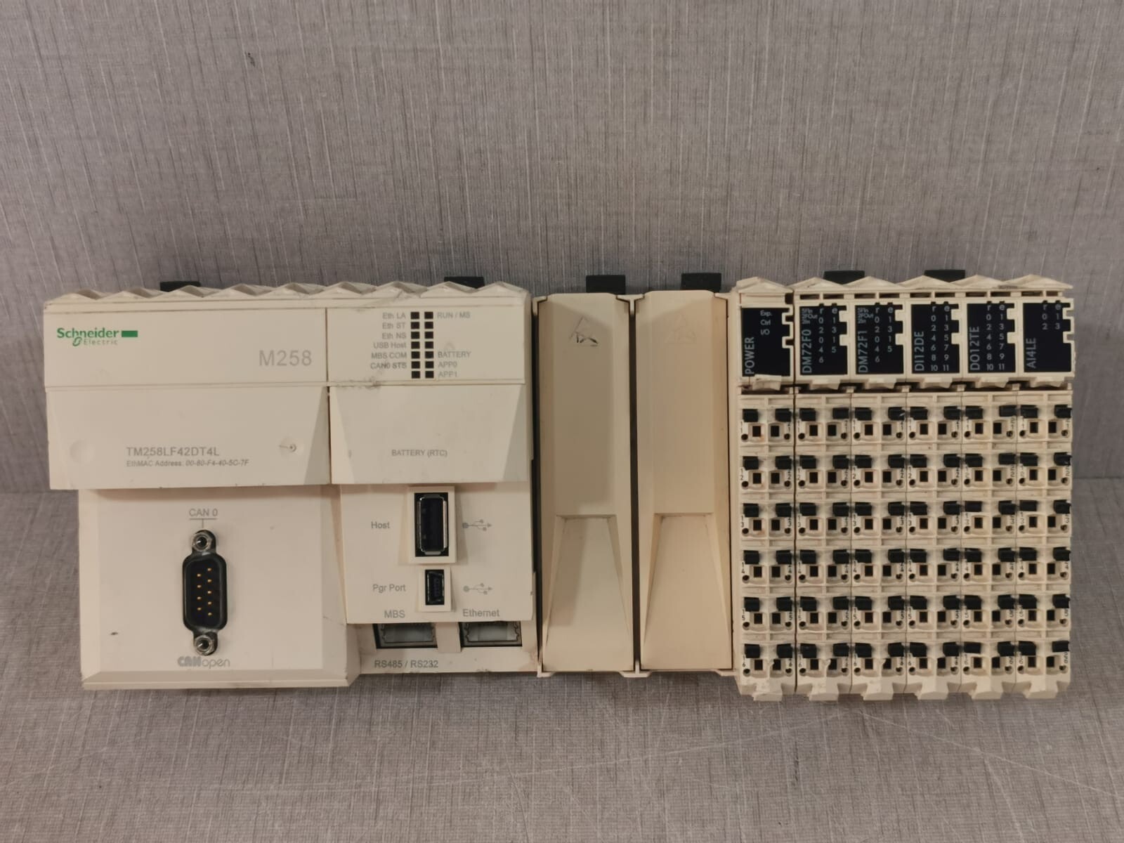 Schneider Electric Modicon TM258LF42DT4L | M258