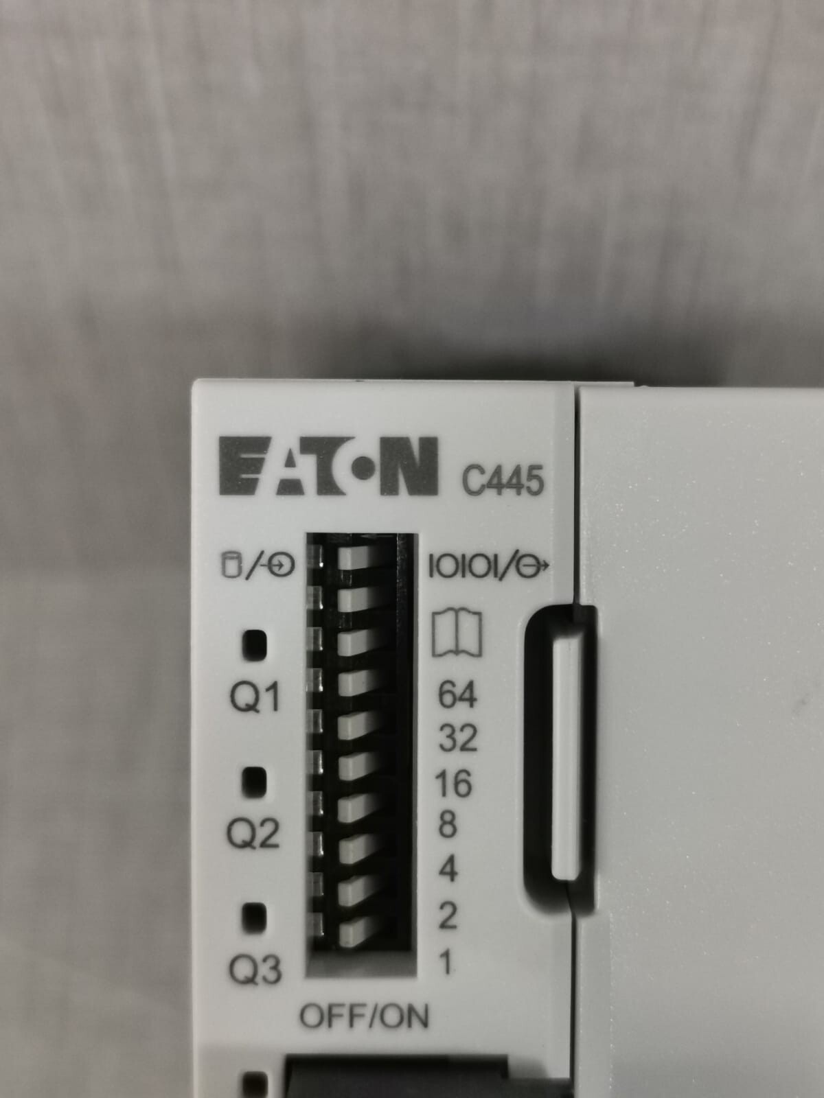 Eaton C445BA-SDNM EATON C445BA-SDNM C445 BASE CONTROL MODULE,120/240VAC 5
