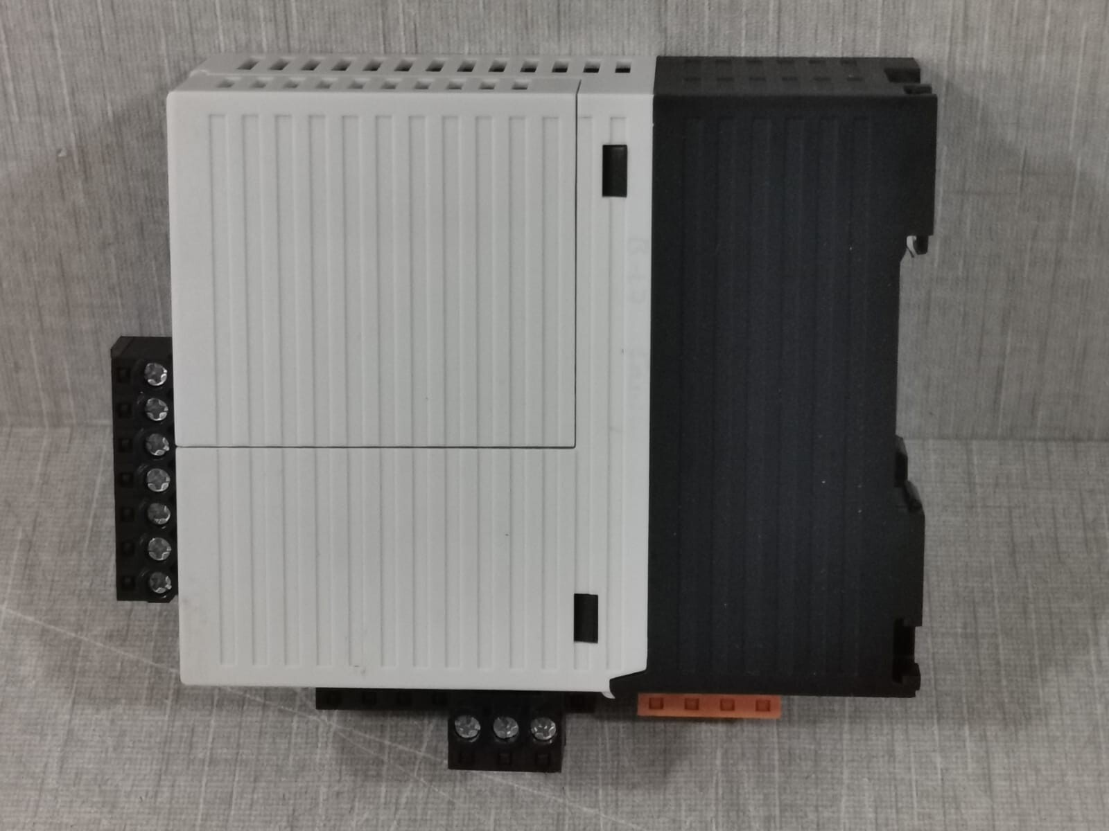 Eaton C445BA-SDNM EATON C445BA-SDNM C445 BASE CONTROL MODULE,120/240VAC 6