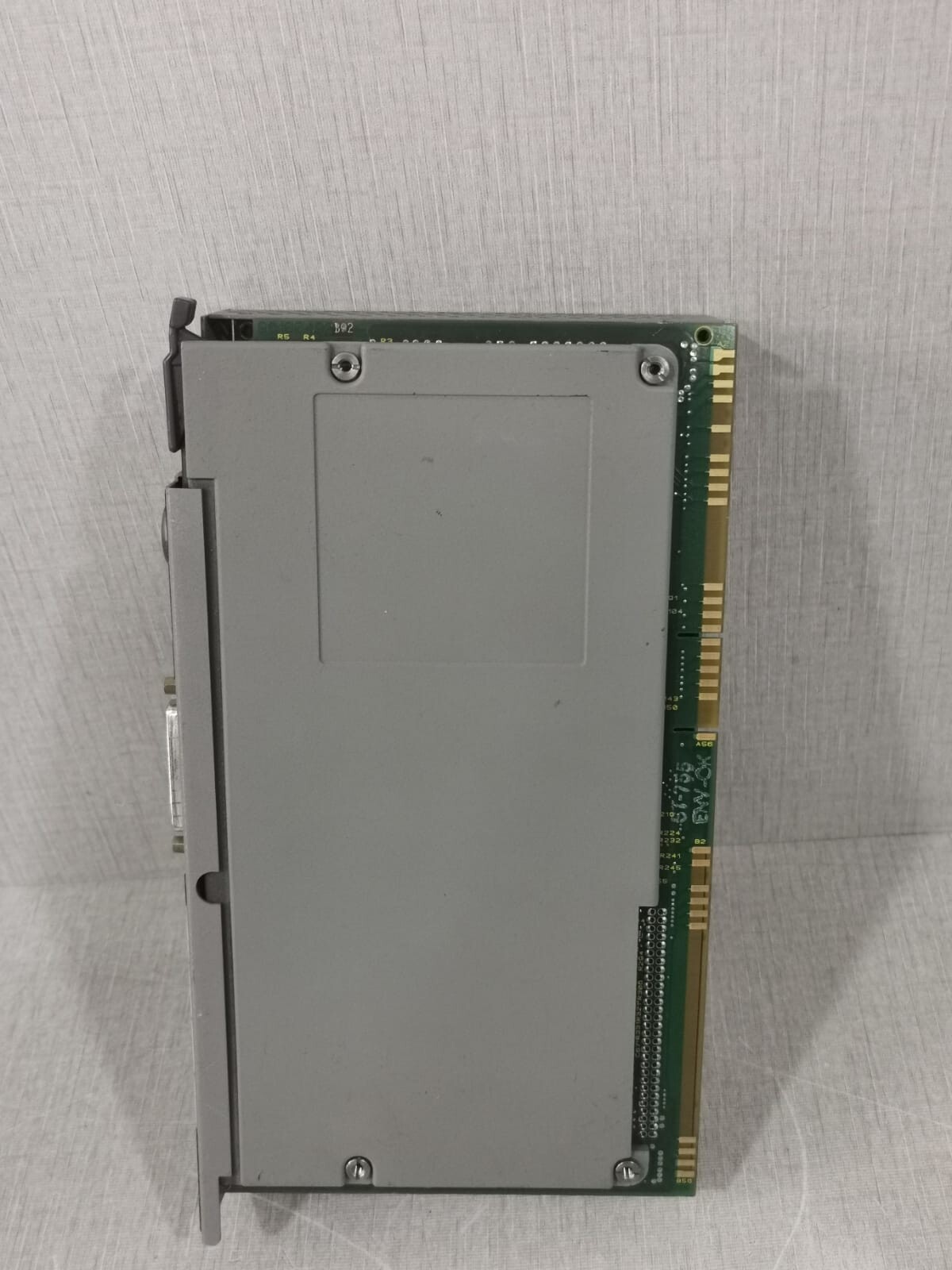 Allen-Bradley S96184671 Allen Bradley 1785-L40B PLC-5/40 Processor Module S96184671 Ser. C/REV.G 4