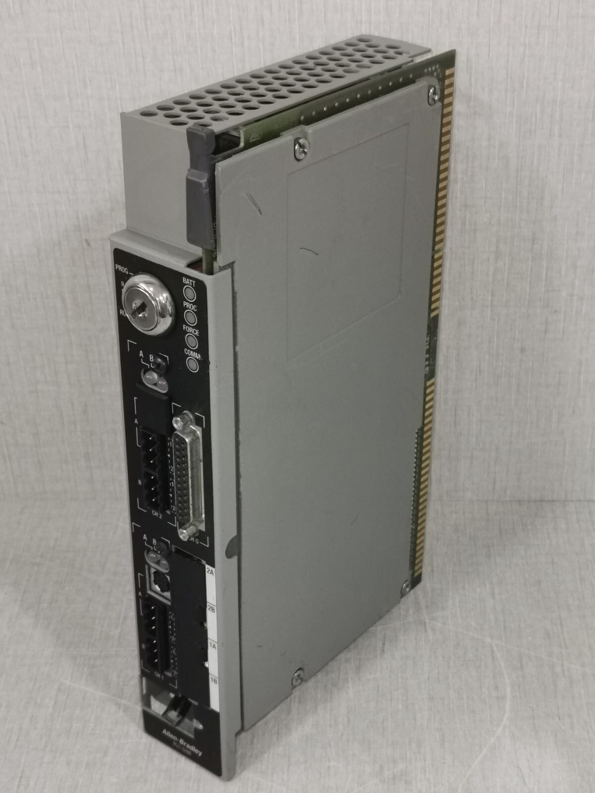 Allen-Bradley PLC 5/80 Allen Bradley 1785-L80B /E REV.CO1 |CPU MODULE PLC 5/80 5