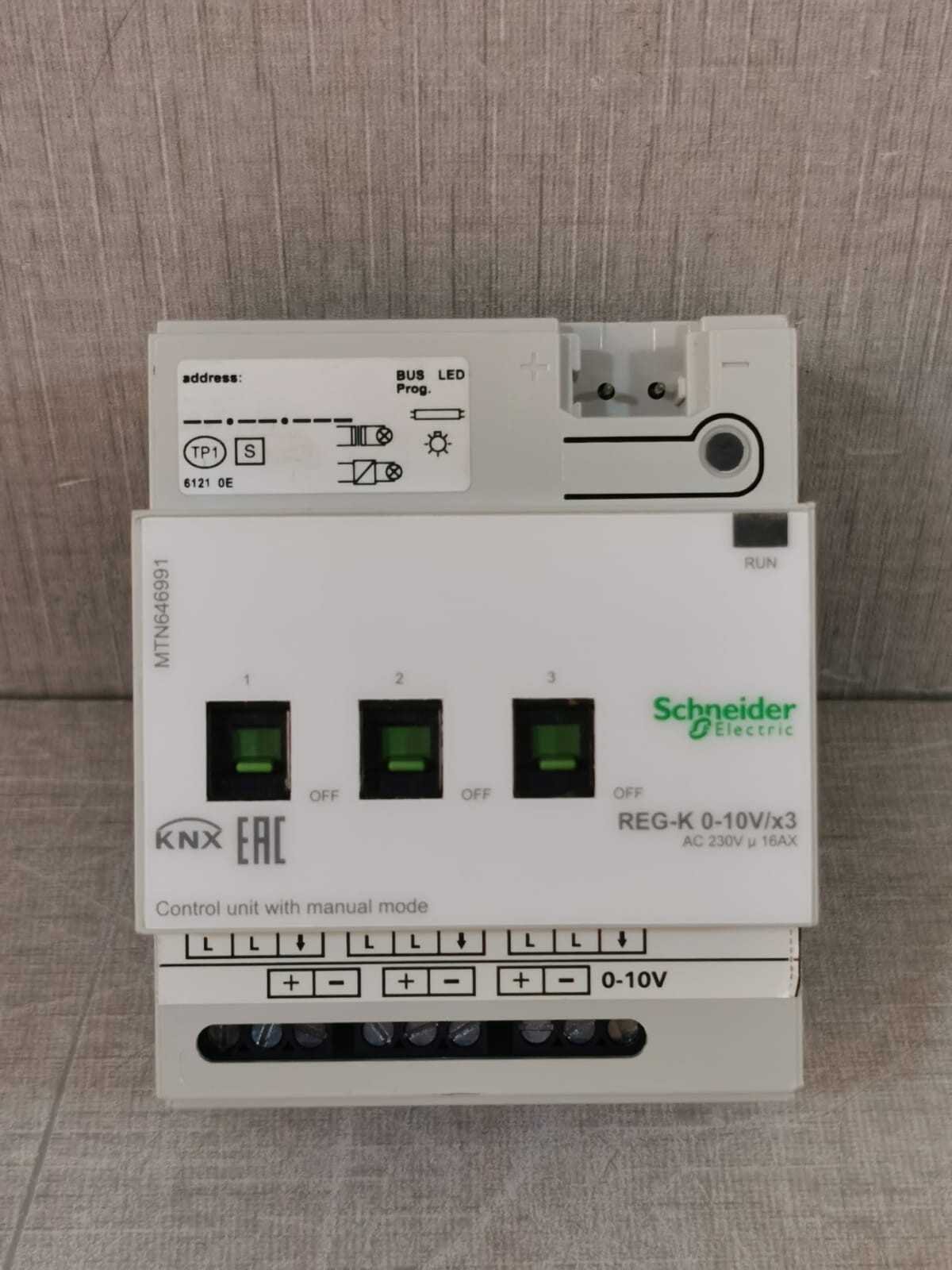 Schneider Electric MTN646991 REG-K-0-10V/X3 CONTROL UNIT W/ MANUAL MODE 230V