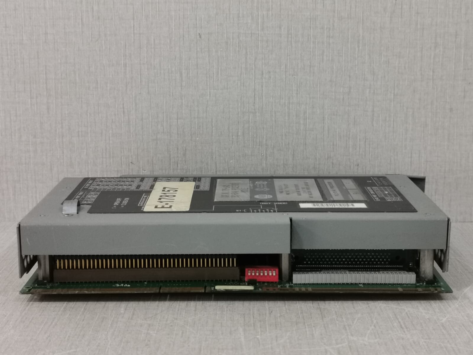 Allen-Bradley PLC-5/40L ALLEN BRADLEY 1785-L40L SER.C | PLC-5/40L PROGRAMMABLE CONTROLLER- WITH DAMAGED 6