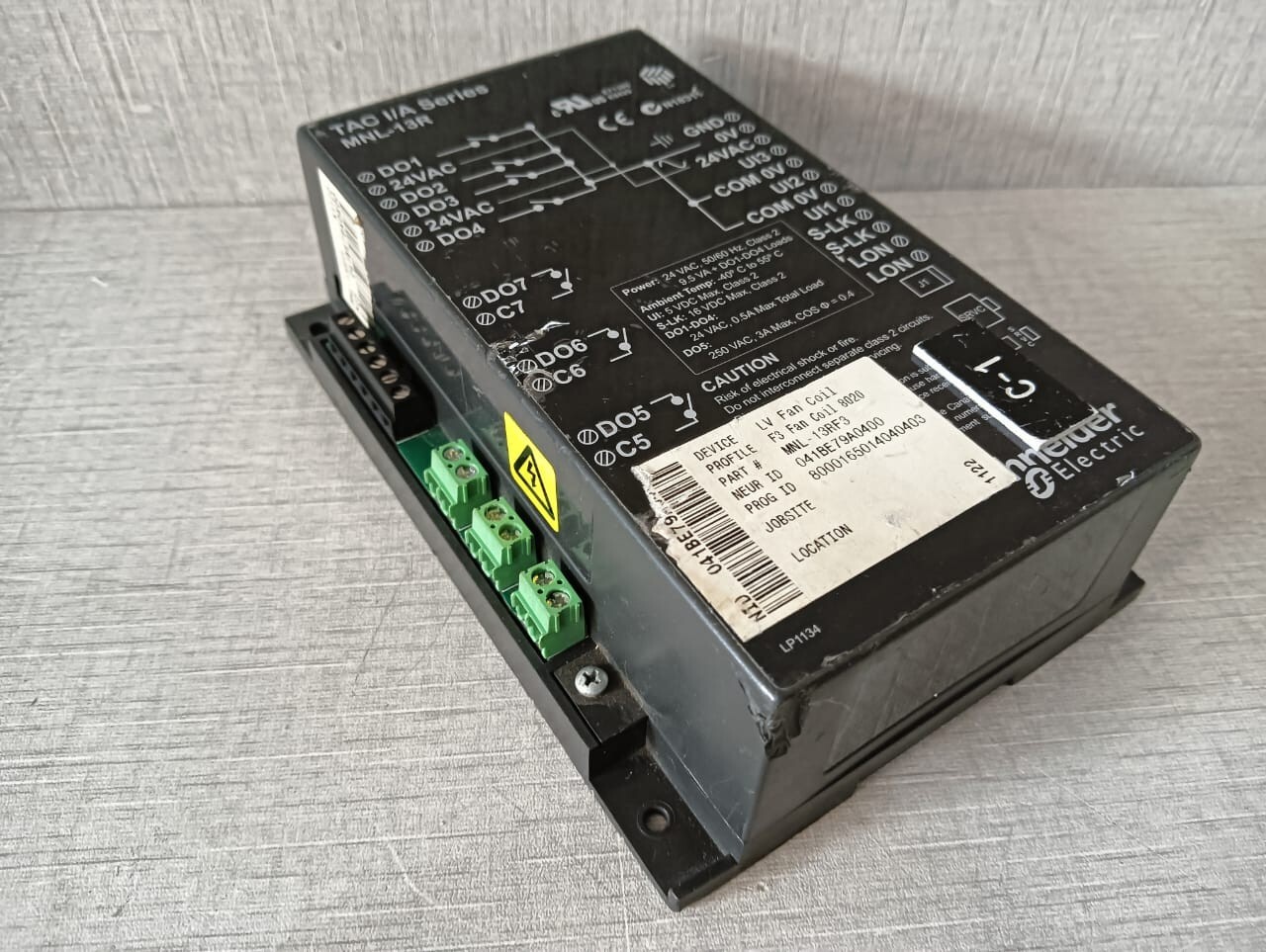 Schneider MNL-13RF3 Schneider TAC I/A Series MNL-13R MNL-13RF3 LV FAN COIL | F3 8020 9