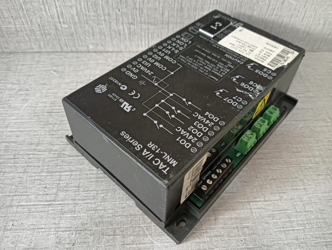 Schneider MNL-13RF3 Schneider TAC I/A Series MNL-13R MNL-13RF3 LV FAN COIL | F3 8020 10
