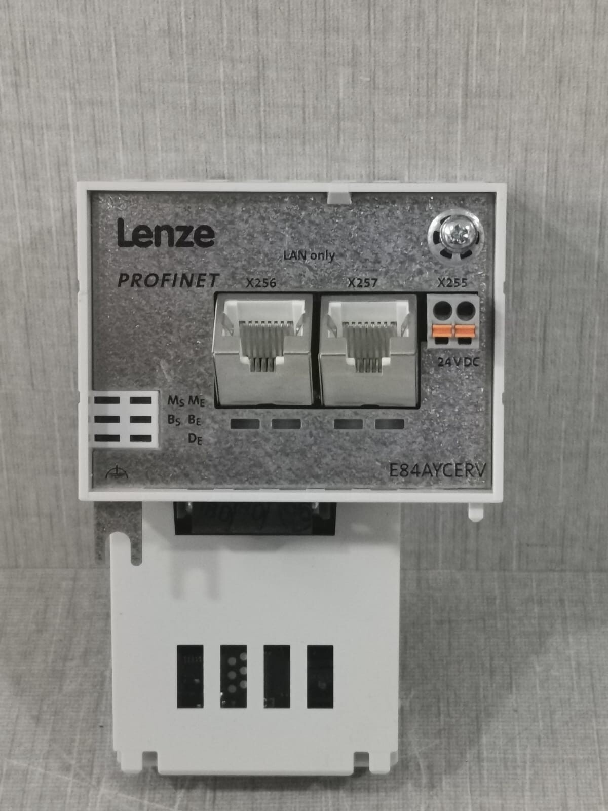 Lenze E84AYCERV LENZE E84AYCERV INVERTER DRIVES 8400 2