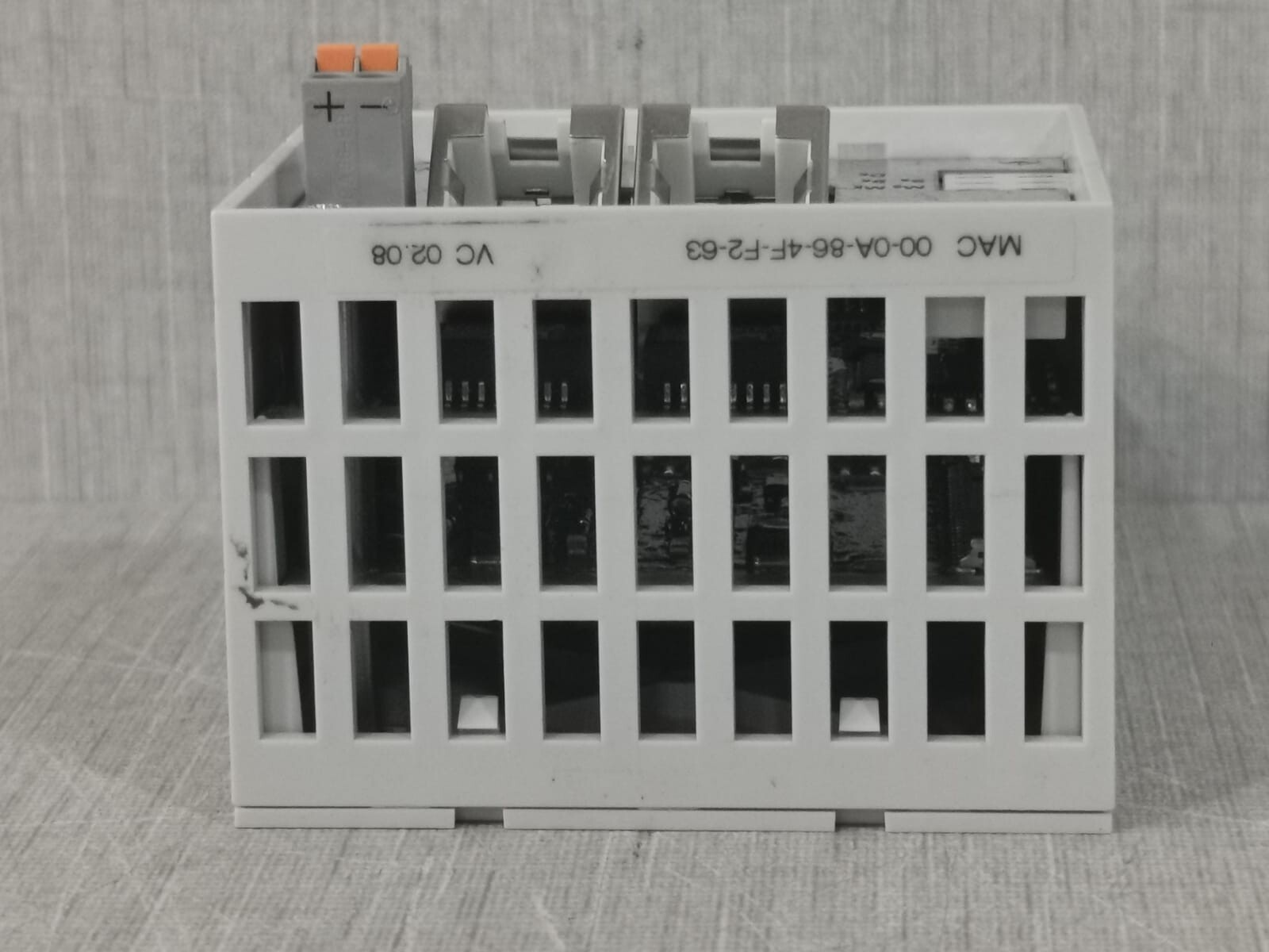 Lenze E84AYCERV LENZE E84AYCERV INVERTER DRIVES 8400 9