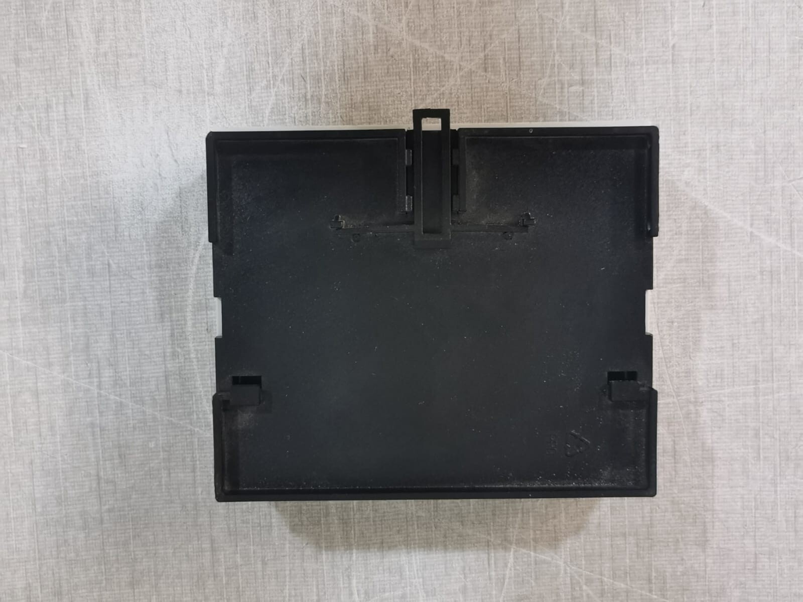 UNKNOWN E234156 E234156 SL-D / 4825706-B Printed Circuit Board with Enclosure 4