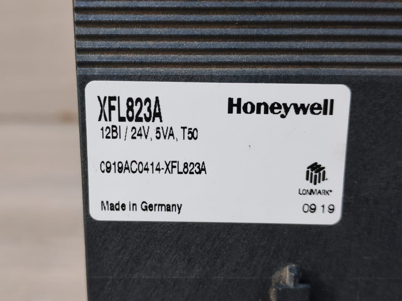 Honeywell XFL823A Honeywell XFL823A Distributed I/O, 12 Digital Input Module 24V 4