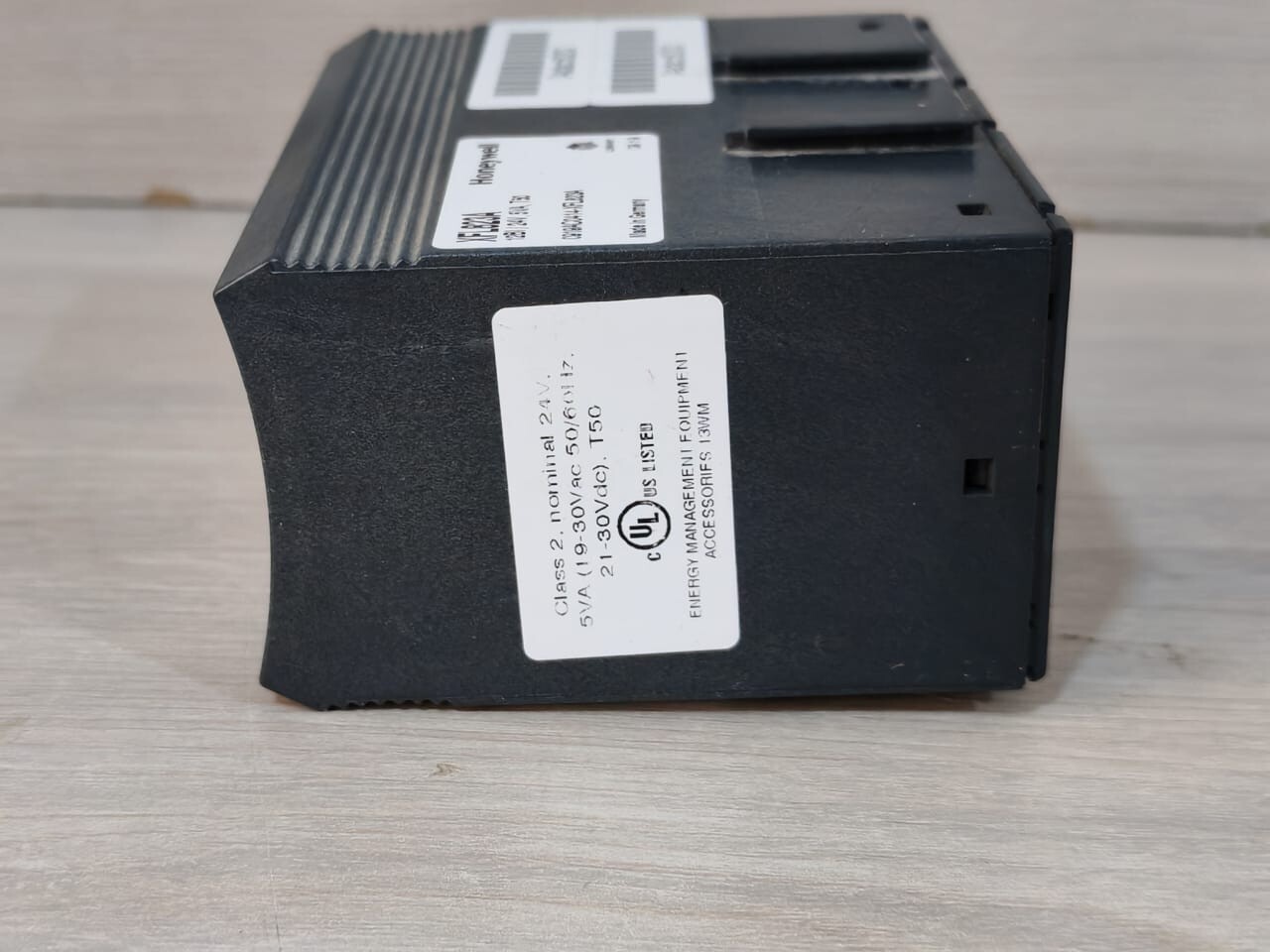 Honeywell XFL823A Honeywell XFL823A Distributed I/O, 12 Digital Input Module 24V 6