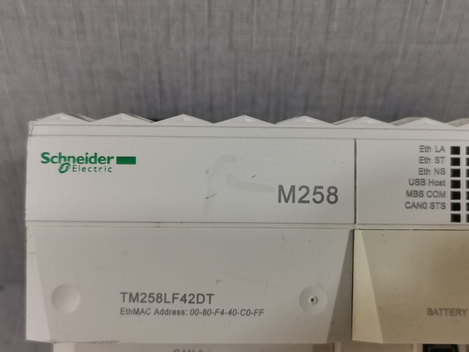 Schneider Electric TM258LF42DT Schneider Electric Modicon TM258LF42DT 2