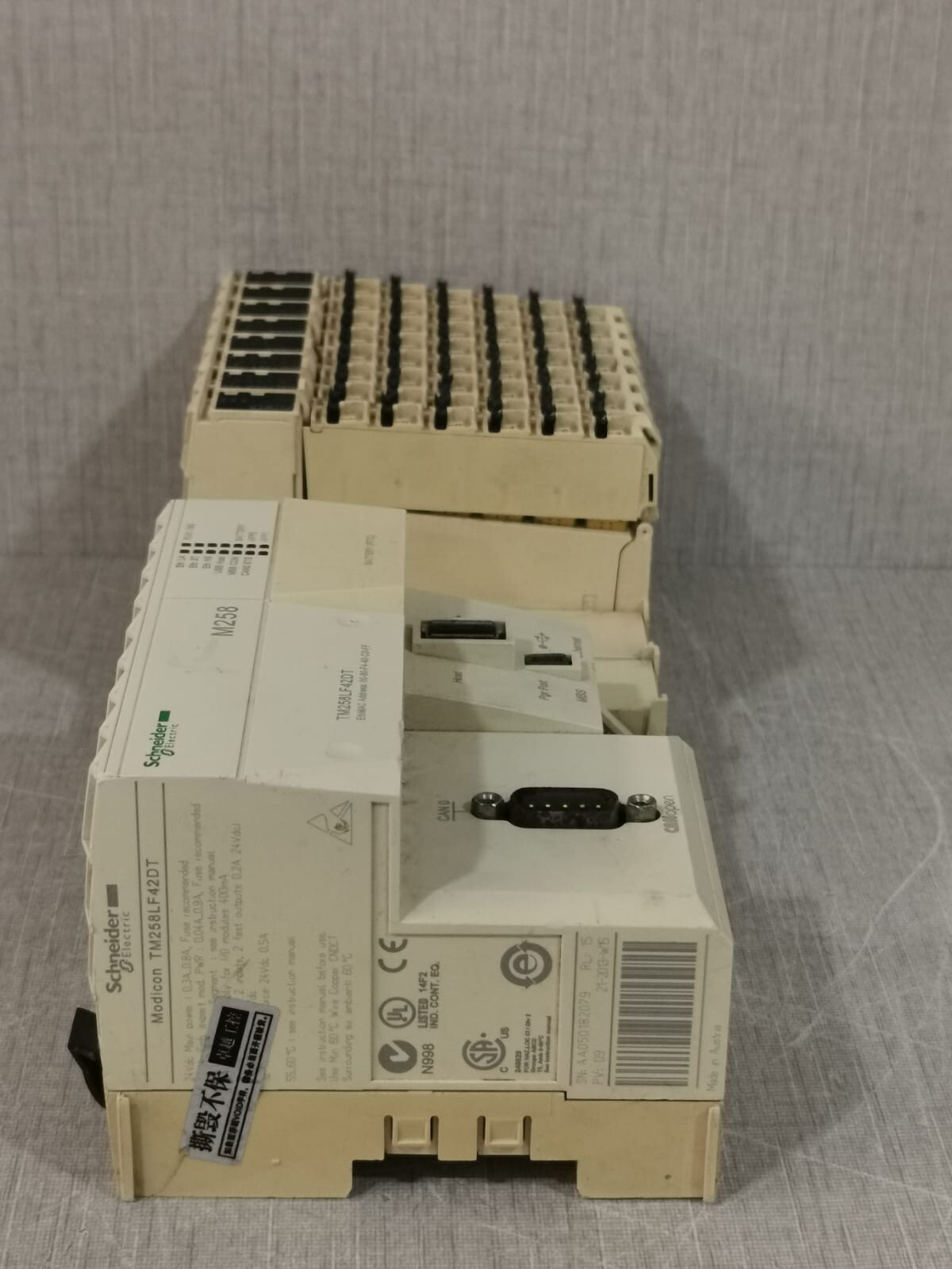 Schneider Electric TM258LF42DT Schneider Electric Modicon TM258LF42DT 4